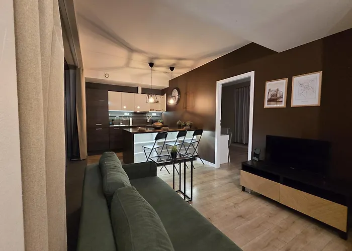 Апартаменти Centrum Krawiecka 1 *